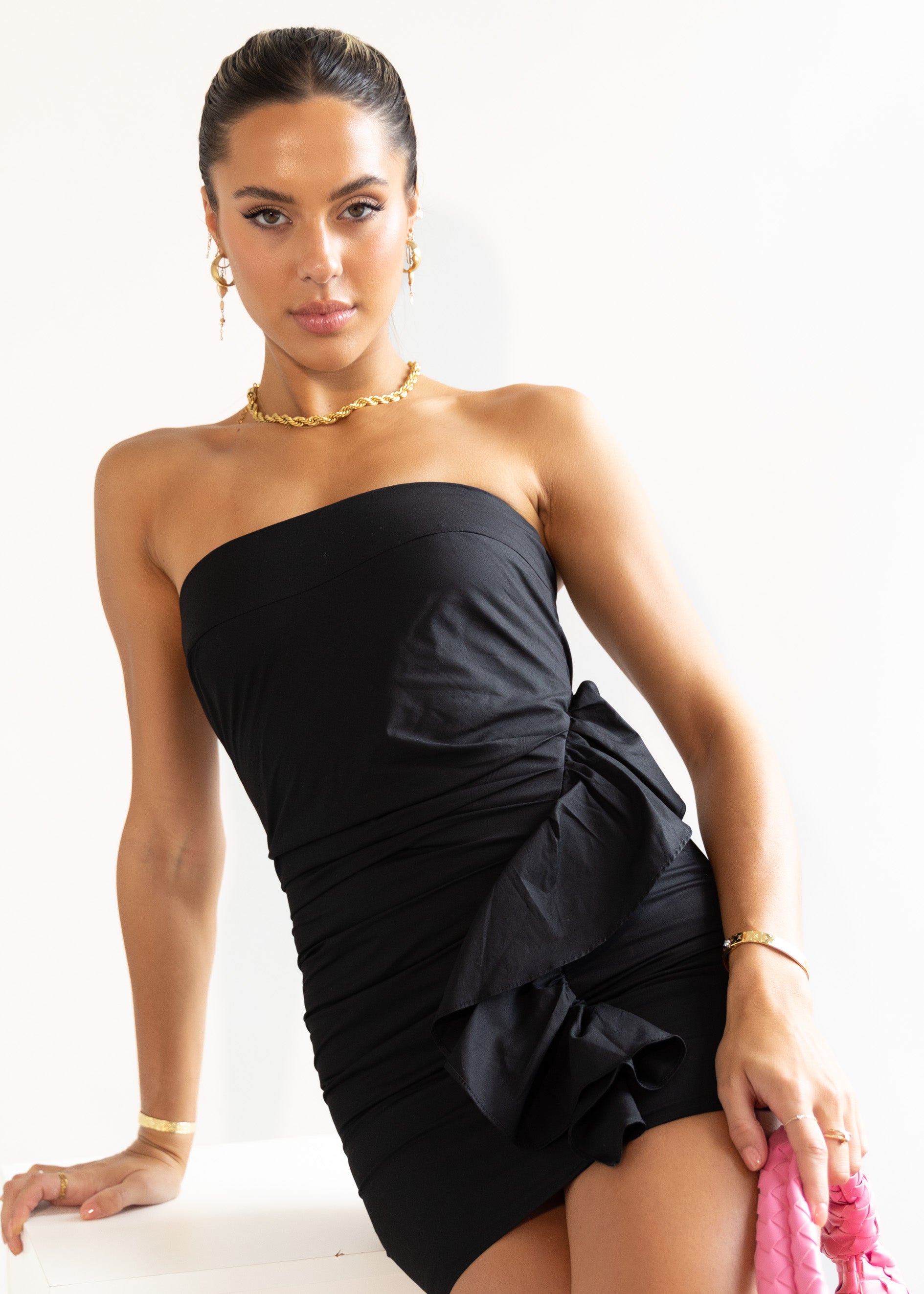 Avanie Strapless Mini Dress - Black